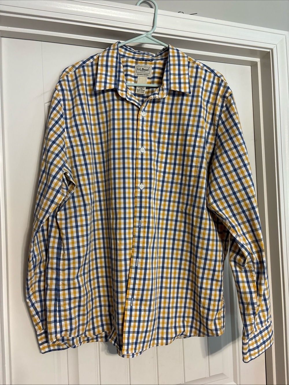 L.L. Bean Button Down Shirt Mens L-Blue Yellow Excellent Slightly Fitted